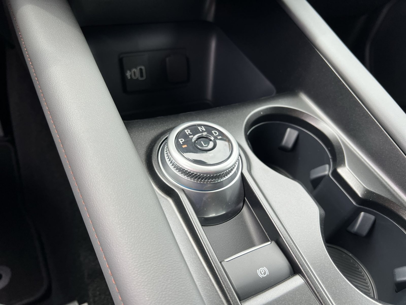 New 2026 Ford Explorer Active AWD/4WD image 22