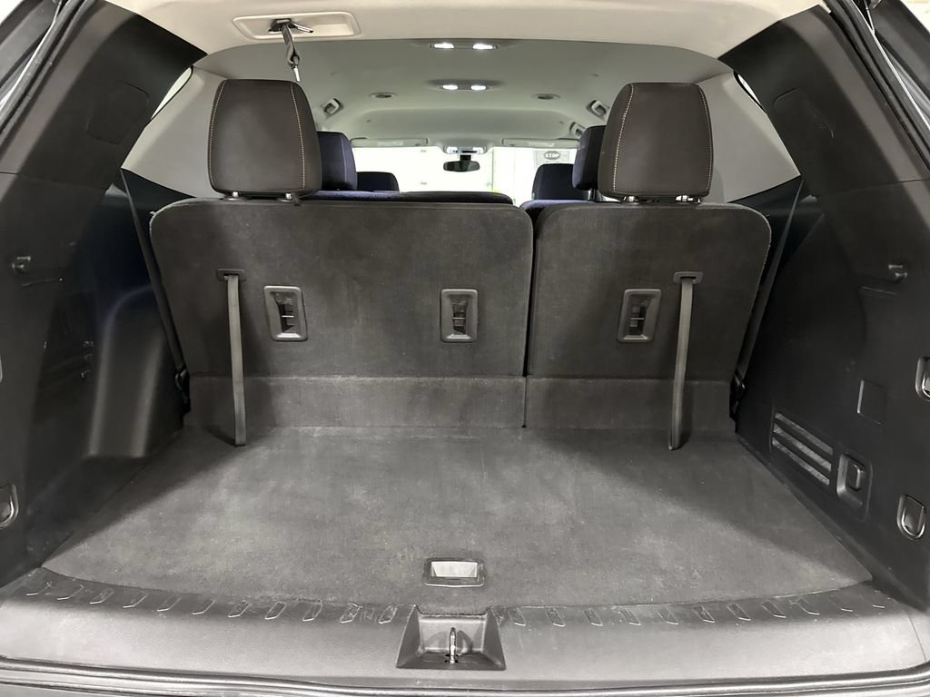 Used 2021 Chevrolet Traverse LS w/ LPO, Floor Liner Package AWD/4WD image 24
