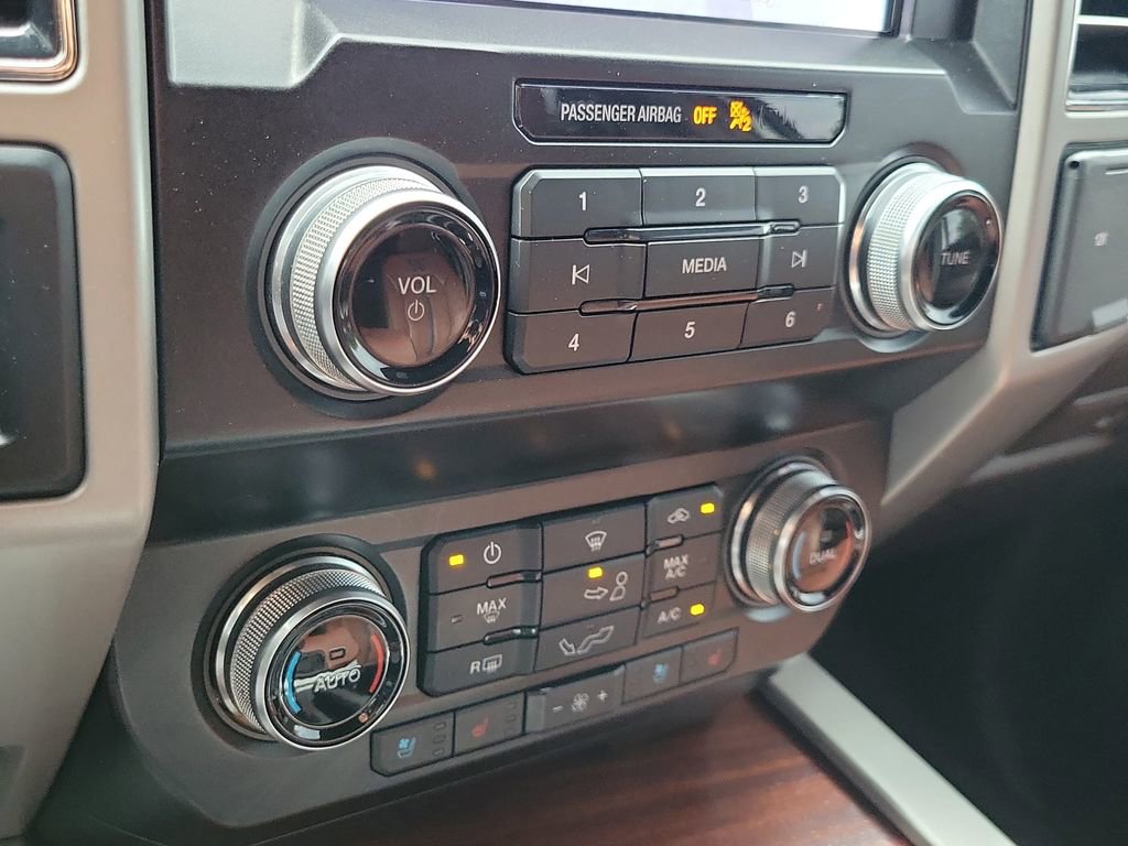 Used 2020 Ford F150 King Ranch image 38