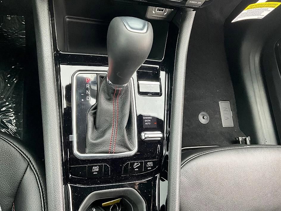 New 2026 Jeep Compass Trailhawk w/ Sun, Sound & Navigation Group image 23