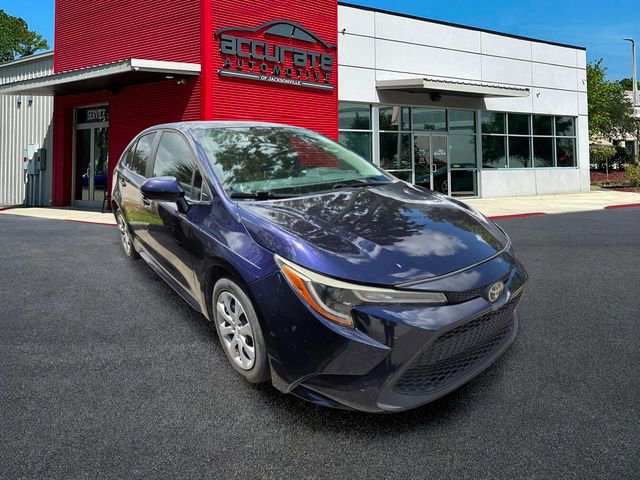 Used 2021 Toyota Corolla LE FWD image 2