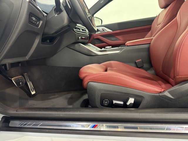 Used 2024 BMW 440i xDrive Coupe w/ Premium Package image 14