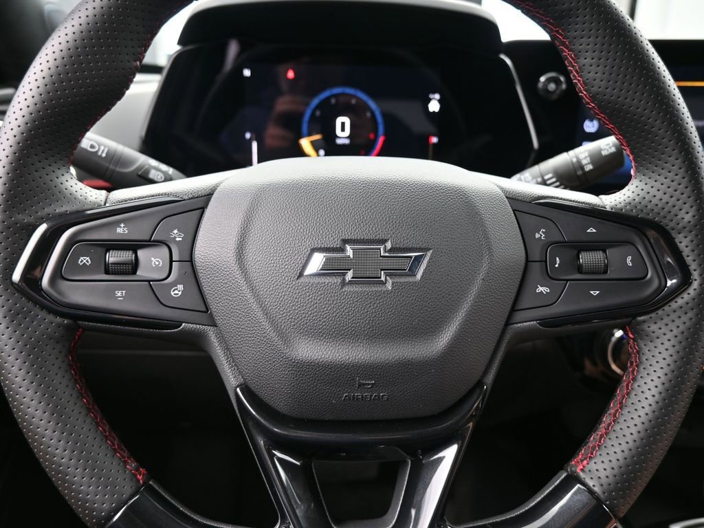 Used 2025 Chevrolet Trax RS w/ Driver Confidence Package image 27