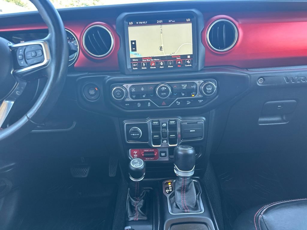 Used 2019 Jeep Wrangler Unlimited Rubicon w/ Dual Top Group AWD/4WD image 21