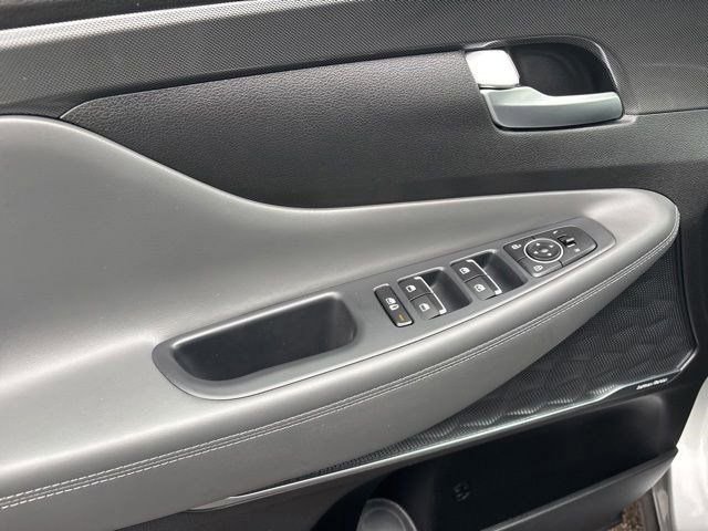 Used 2023 Hyundai Santa Fe SEL w/ Premium Package AWD/4WD image 12