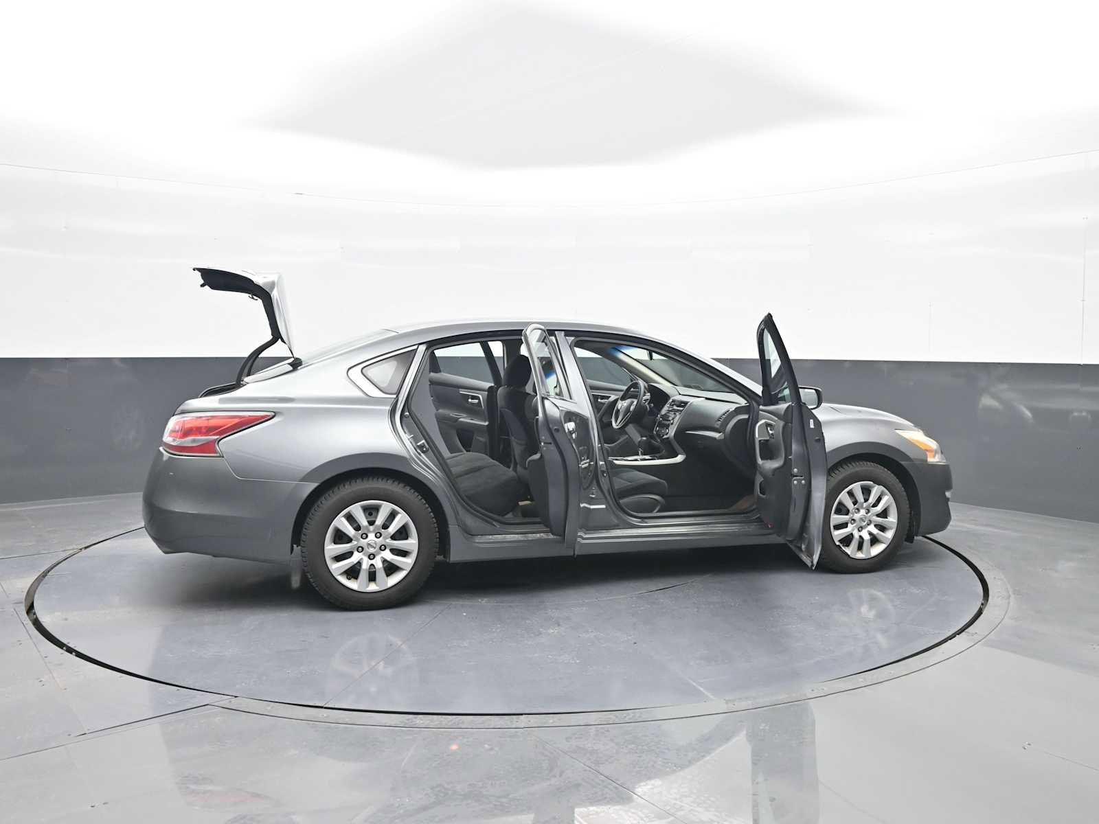 Used 2014 Nissan Altima 2.5 S image 35