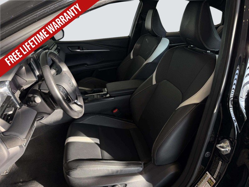 Used 2025 Toyota Camry SE FWD image 28