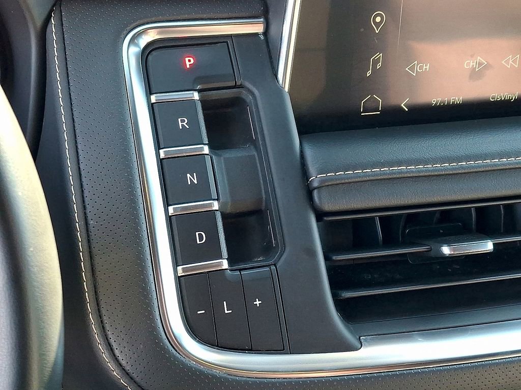 Used 2023 GMC Yukon SLT image 14