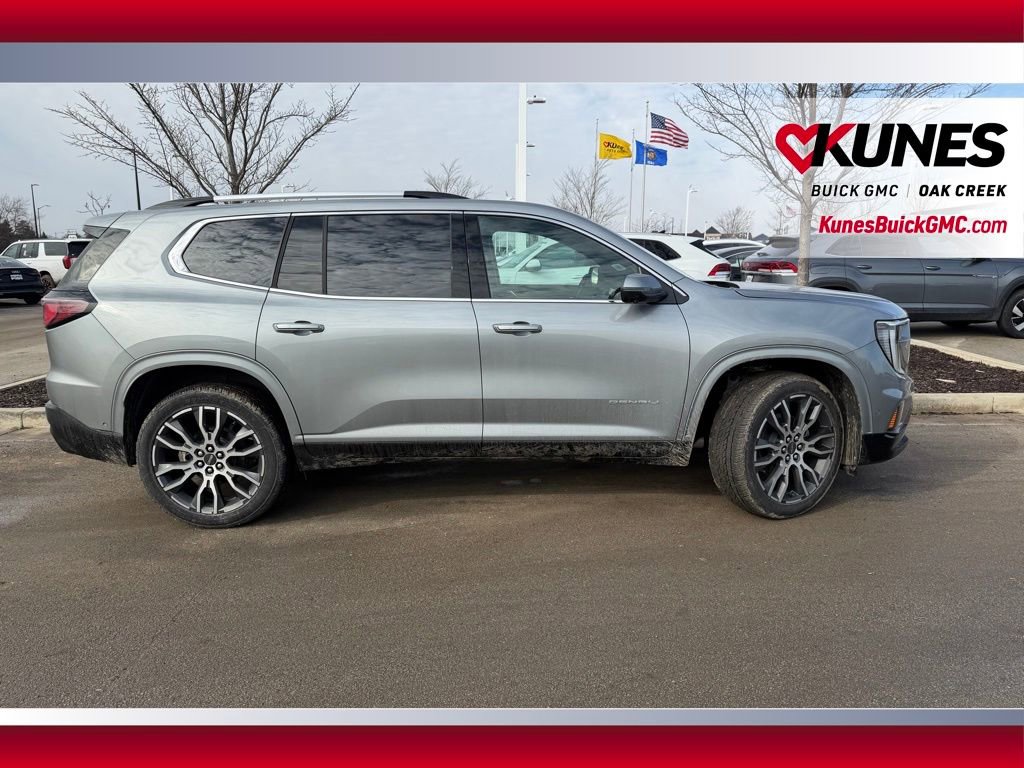 New 2026 GMC Acadia Denali Ultimate w/ LPO, Floor Liner Package image 4