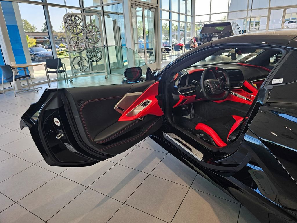 New 2026 Chevrolet Corvette Stingray Premium Cpe w/ Z51 Performance Package RWD image 16