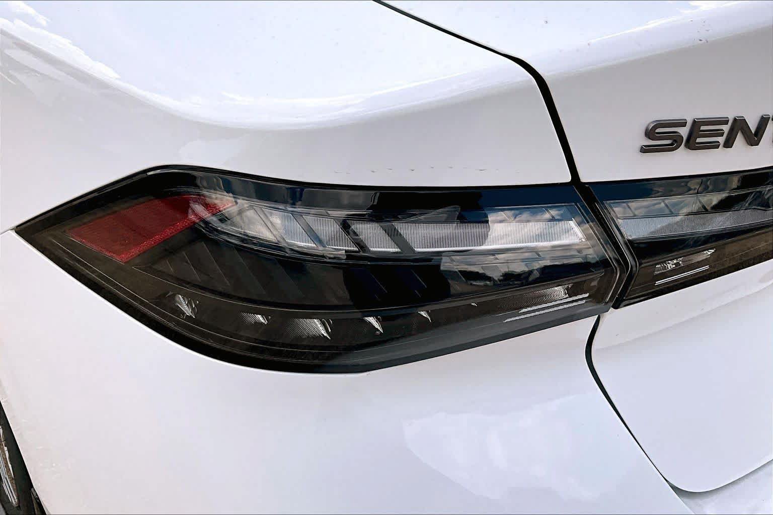 New 2027 Nissan Sentra S w/ Floor Mat Package FWD image 12
