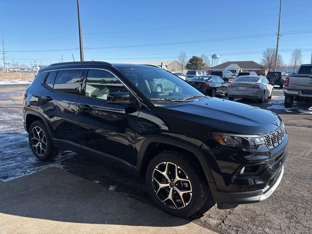 Used 2025 Jeep Compass Limited w/ Sun & Sound Group image 10