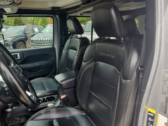 Used 2021 Jeep Wrangler Unlimited Sahara w/ Cold Weather Group image 17