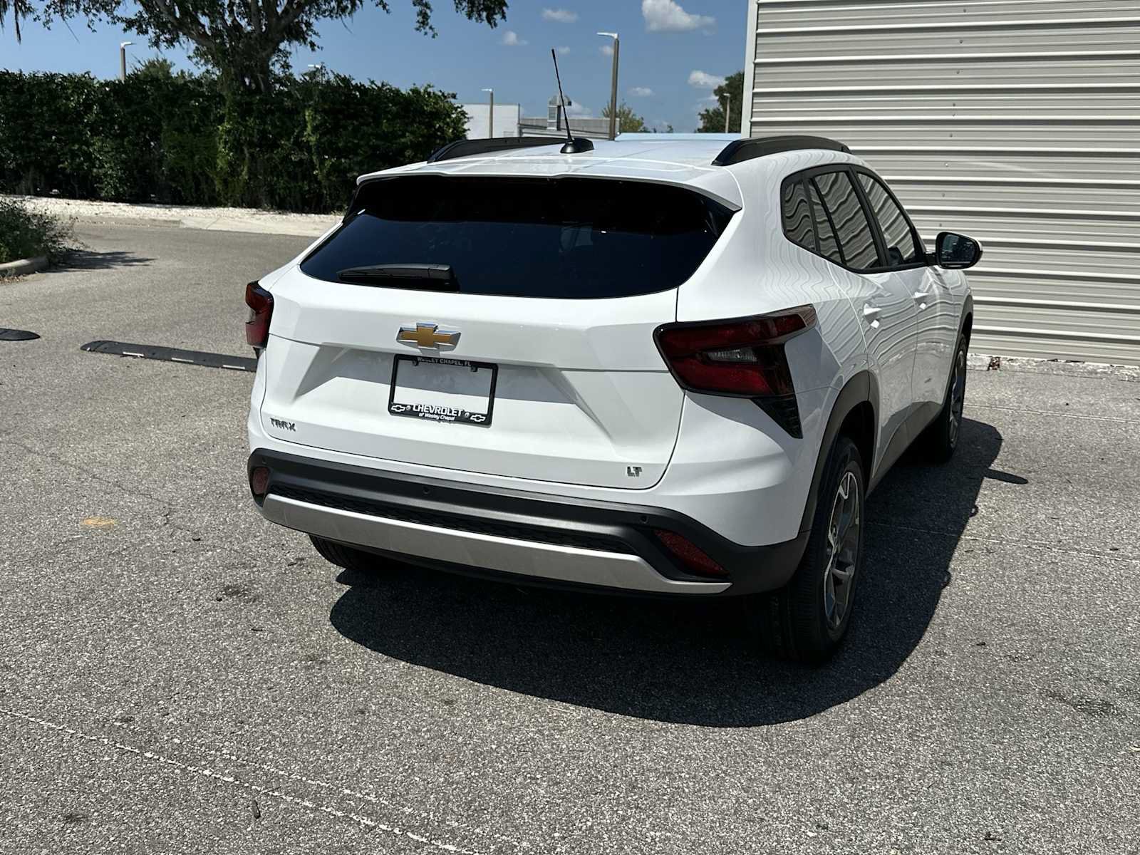 New 2026 Chevrolet Trax LT w/ Driver Confidence Package FWD image 6