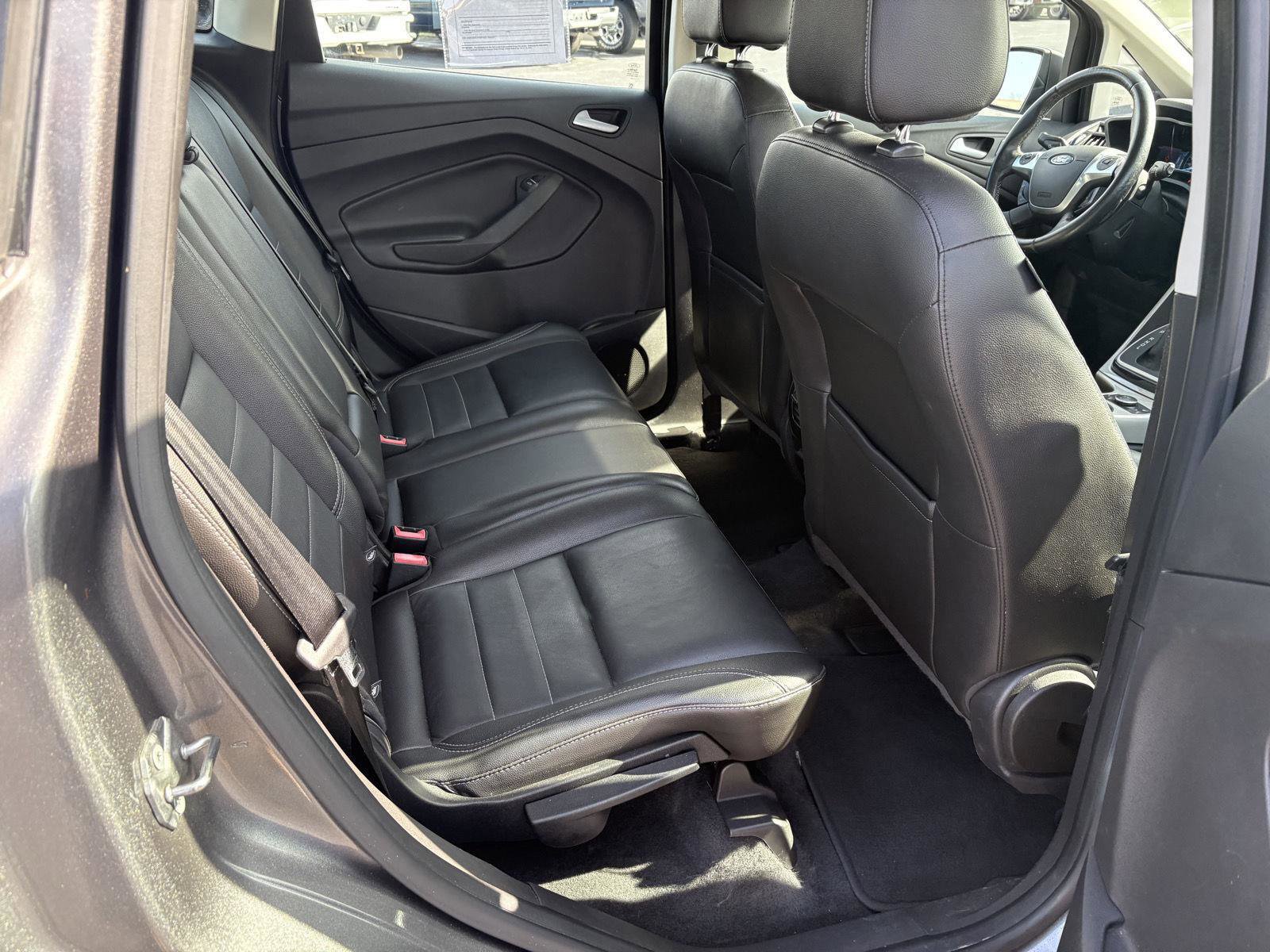 Used 2013 Ford C-MAX SEL FWD image 15