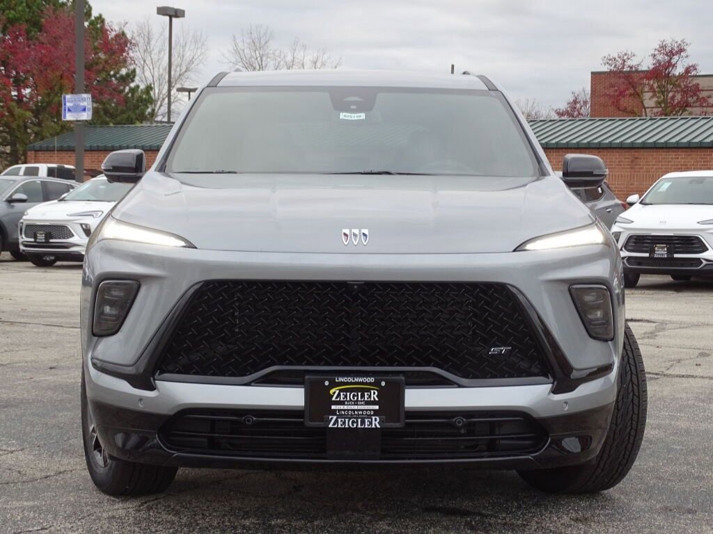 New 2025 Buick Enclave Sport Touring w/ Super Cruise Package image 5