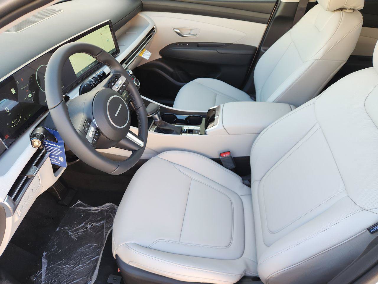 New 2026 Hyundai Tucson SEL FWD image 9