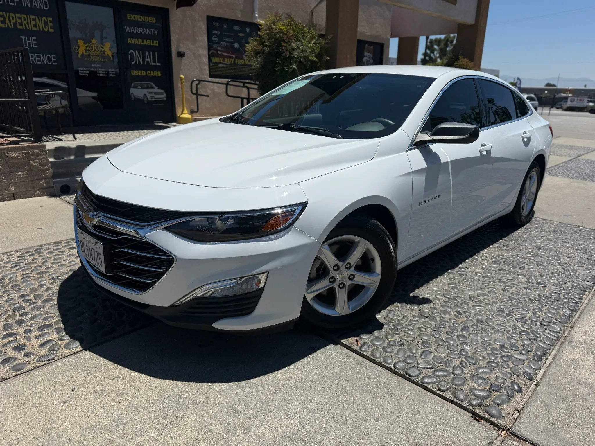 Used 2020 Chevrolet Malibu LS w/ LPO, Convenience Package 2 FWD image 1