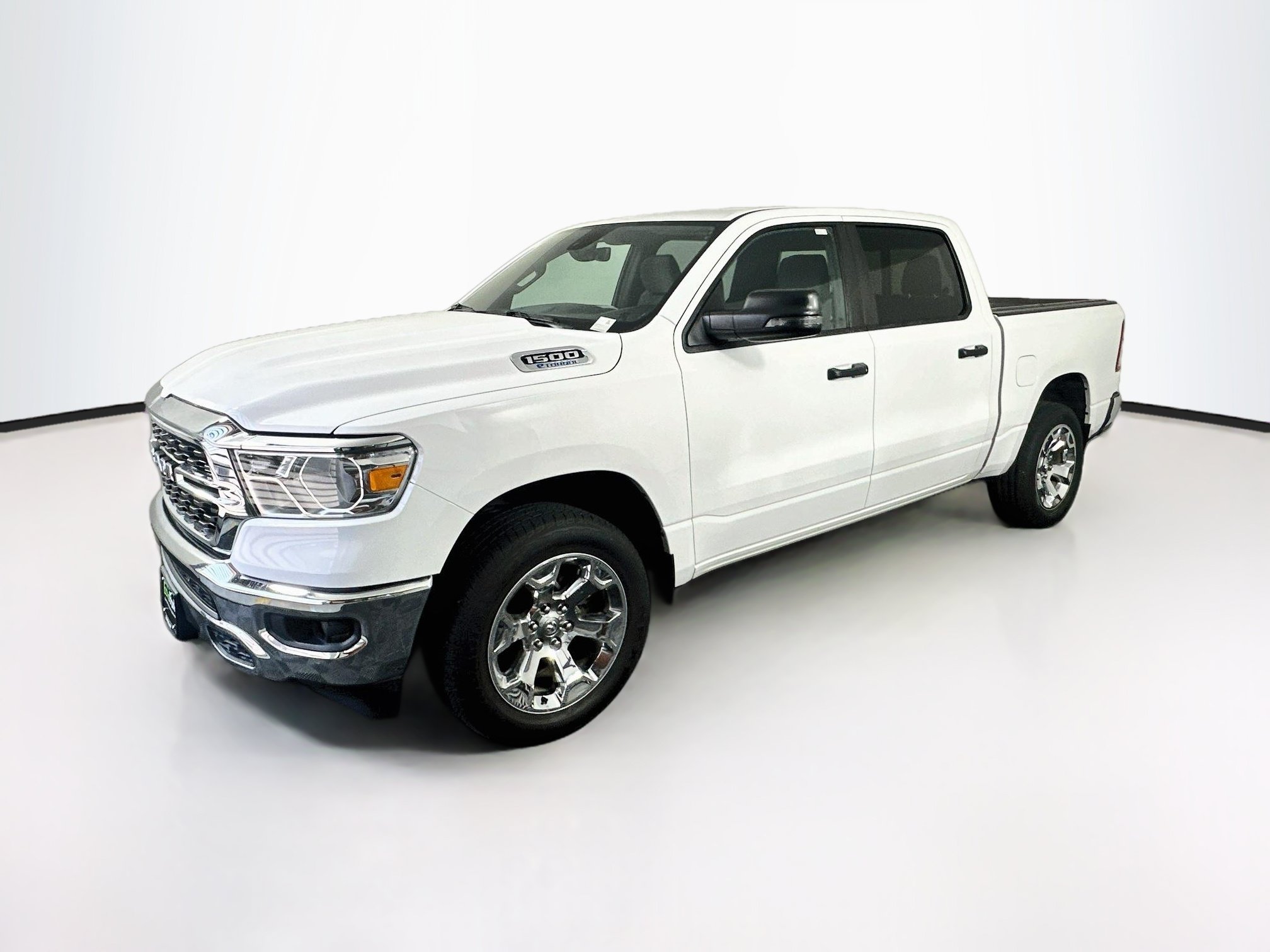 Used 2023 RAM 1500 Big Horn AWD/4WD image 3