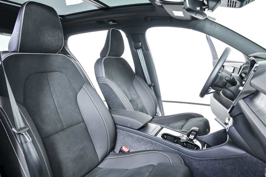 Certified 2024 Volvo XC40 Recharge Plus w/ Protection Package Premier image 24