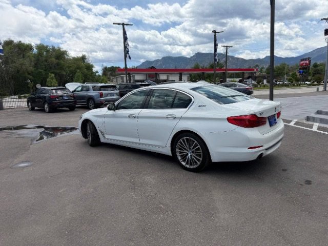 Used 2018 BMW 530e xDrive AWD/4WD image 6