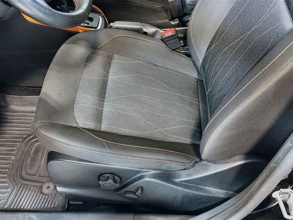 Used 2021 Ford EcoSport SE w/ SE Convenience Package AWD/4WD image 21