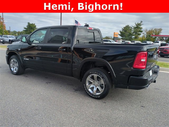 New 2026 RAM 1500 4x4 Crew Cab image 6