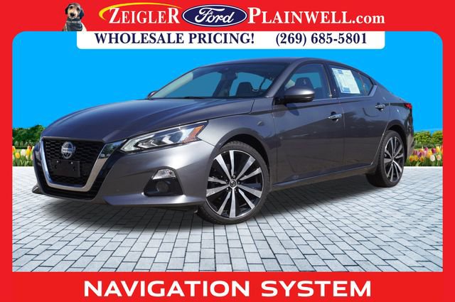 Used 2019 Nissan Altima 2.5 Platinum image 1