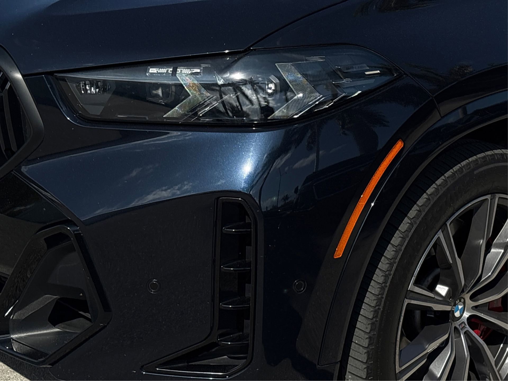 Used 2025 BMW X6 M60i image 14