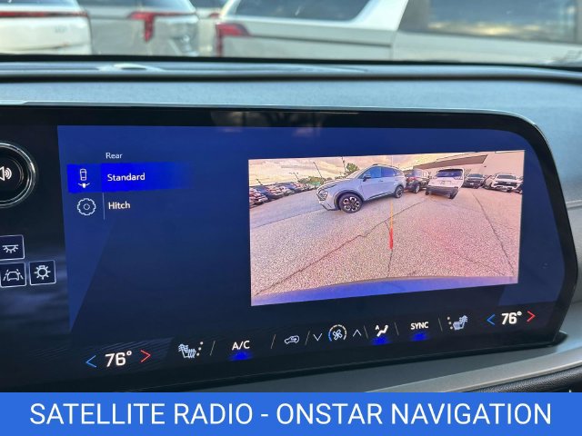 Certified 2025 Chevrolet Traverse LT FWD image 4