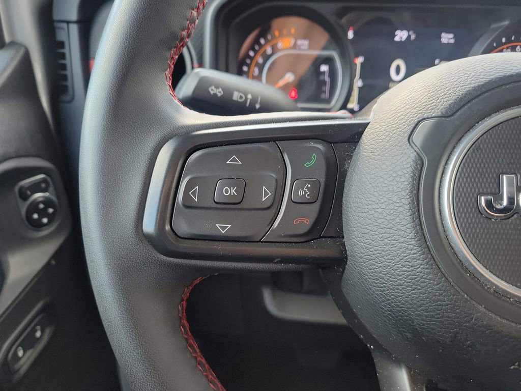 Certified 2024 Jeep Wrangler Unlimited Rubicon image 23