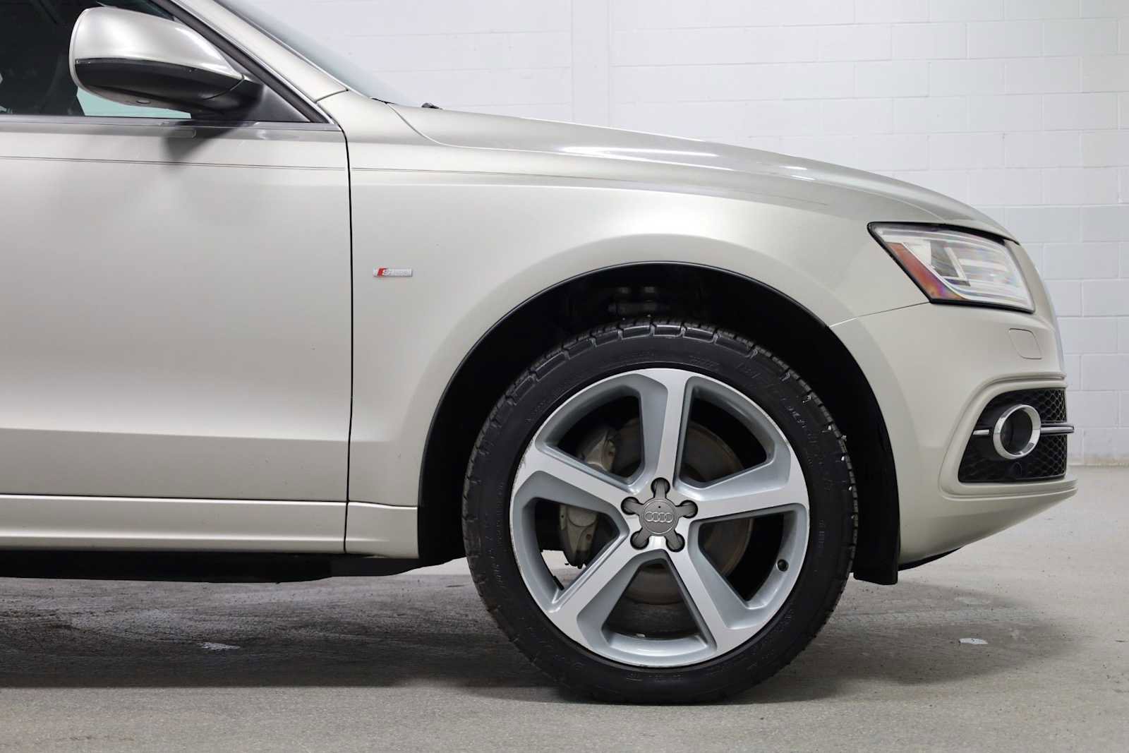 Used 2014 Audi Q5 3.0T Prestige image 11