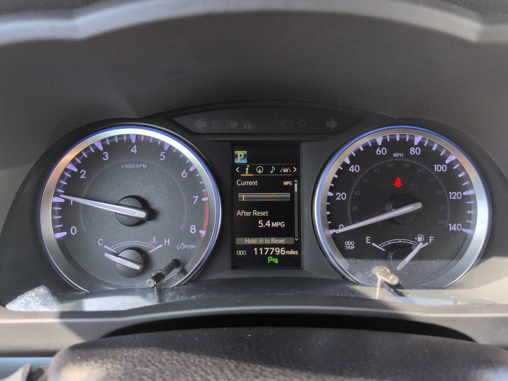 Used 2018 Toyota Highlander Limited AWD/4WD image 15