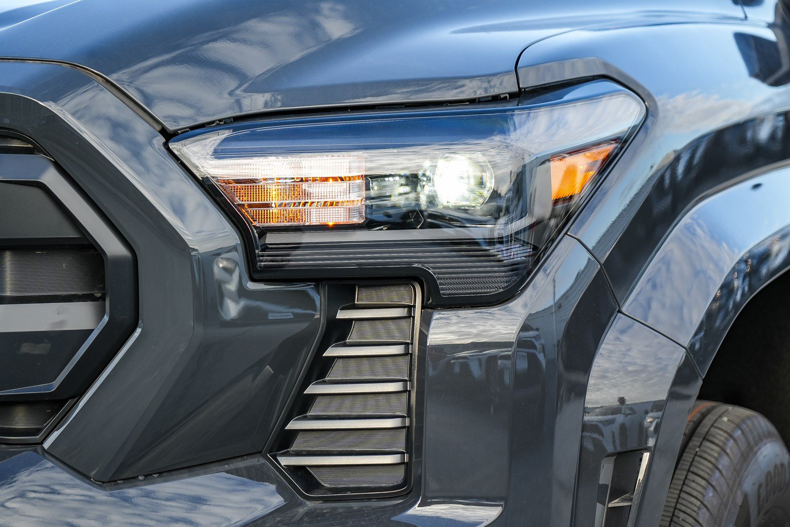 New 2026 Toyota Tacoma SR RWD image 5