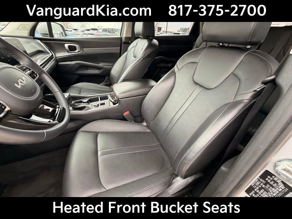 Certified 2025 Kia Sorento S image 13