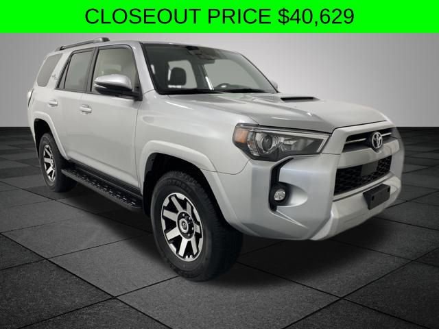Used 2024 Toyota 4Runner TRD Off-Road Premium image 1