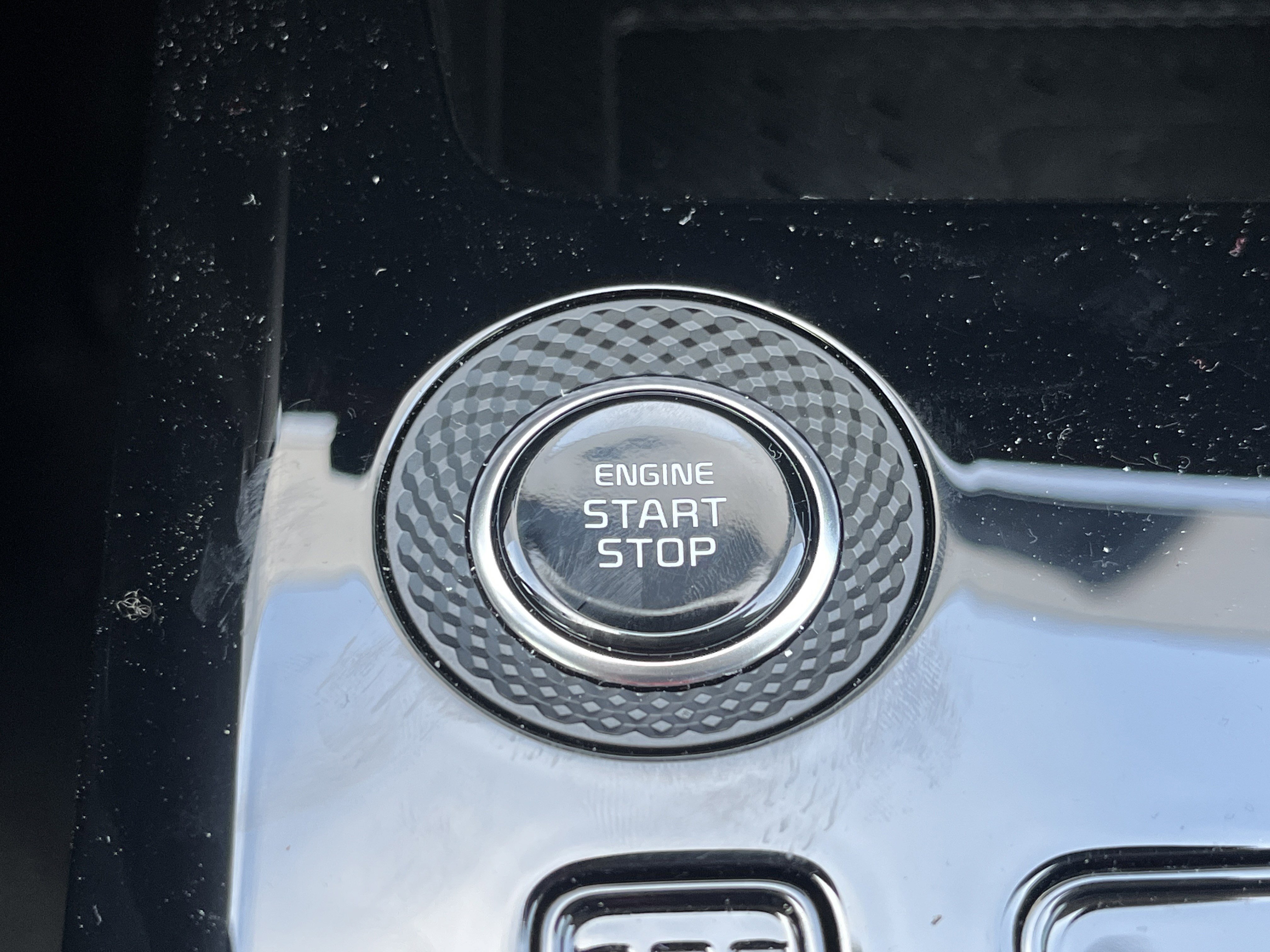 Used 2025 Kia Niro SX FWD image 10