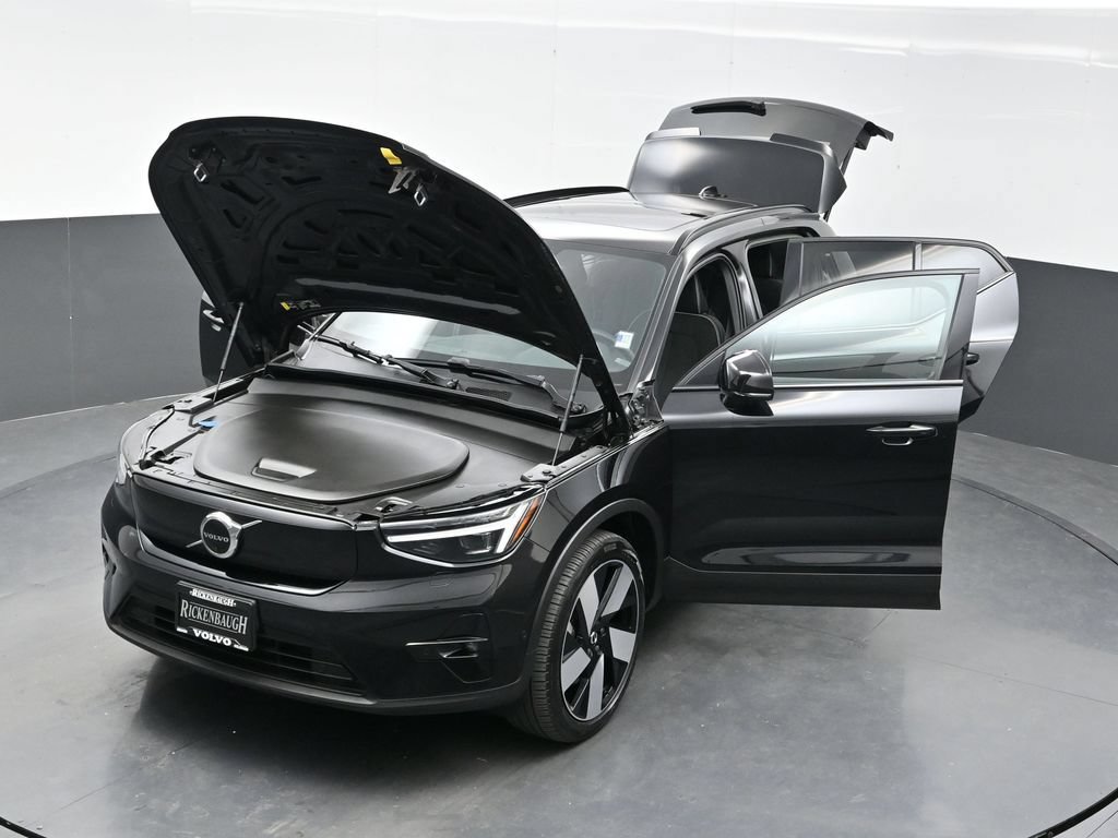 Used 2023 Volvo XC40 Recharge Ultimate w/ Protection Package Premier AWD/4WD image 41
