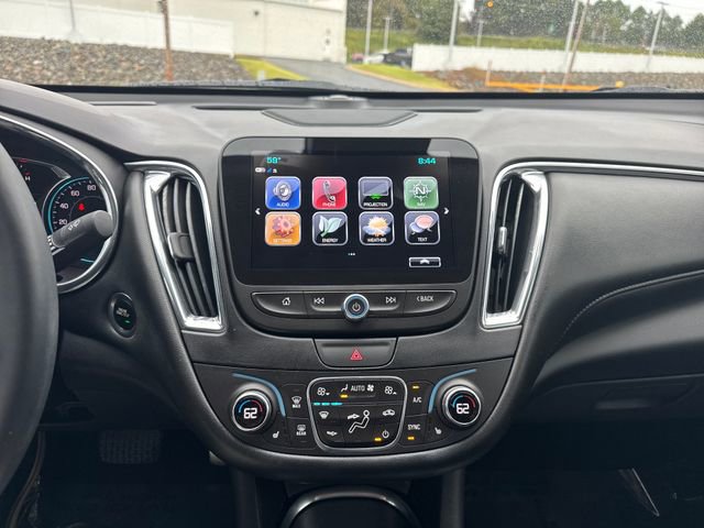 Used 2017 Chevrolet Malibu Hybrid w/ Leather Package image 18