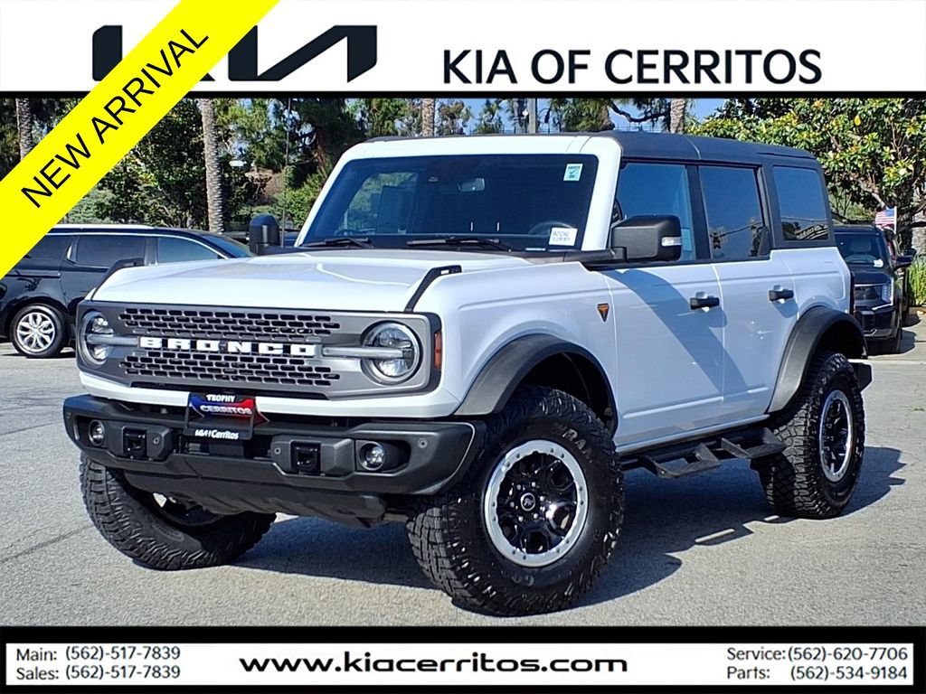 Used 2023 Ford Bronco Badlands AWD/4WD image 1