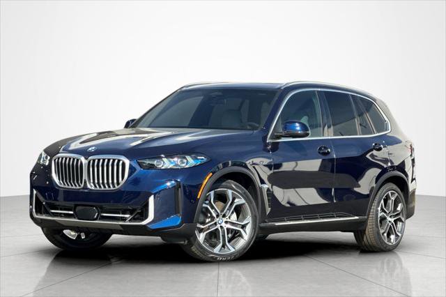 New 2026 BMW X5 sDrive40i w/ Premium Package
