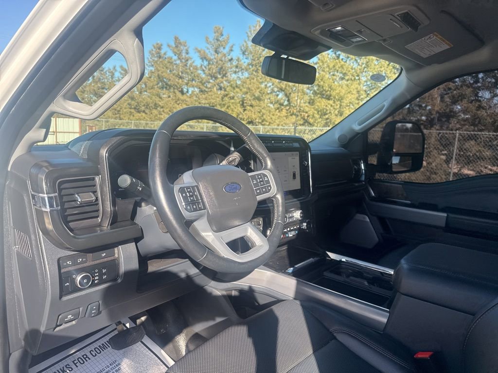 Used 2024 Ford F350 Lariat w/ FX4 Off-Road Package image 15