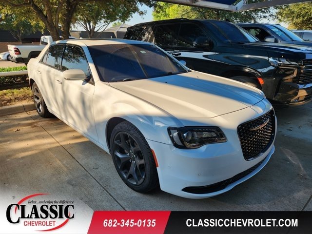 Used 2023 Chrysler 300 S