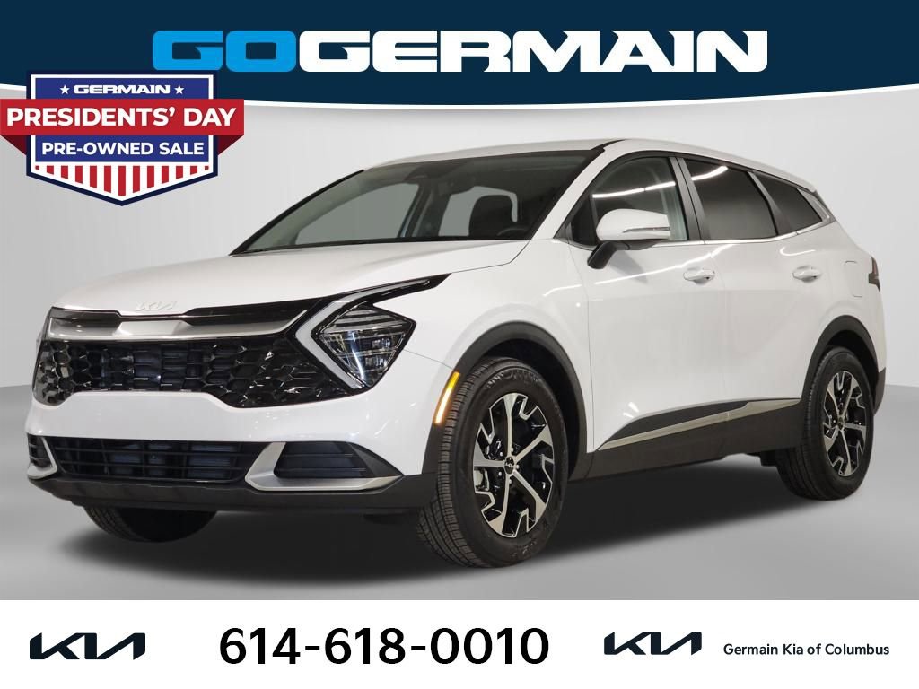 Certified 2025 Kia Sportage EX image 1