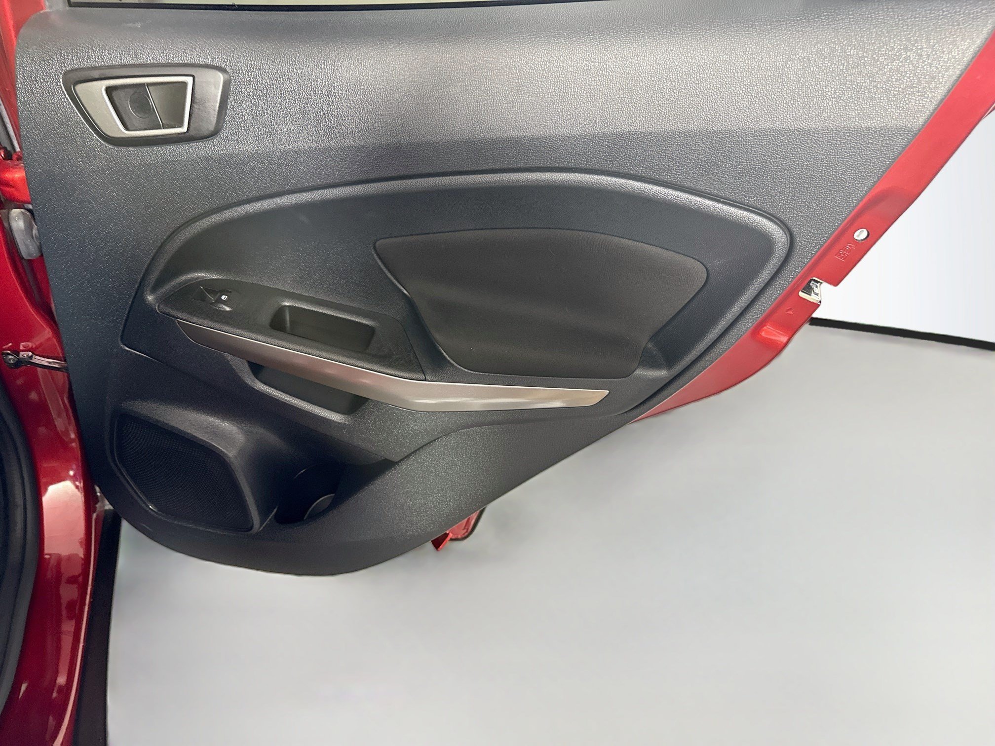 Used 2021 Ford EcoSport SE w/ SE Convenience Package FWD image 28