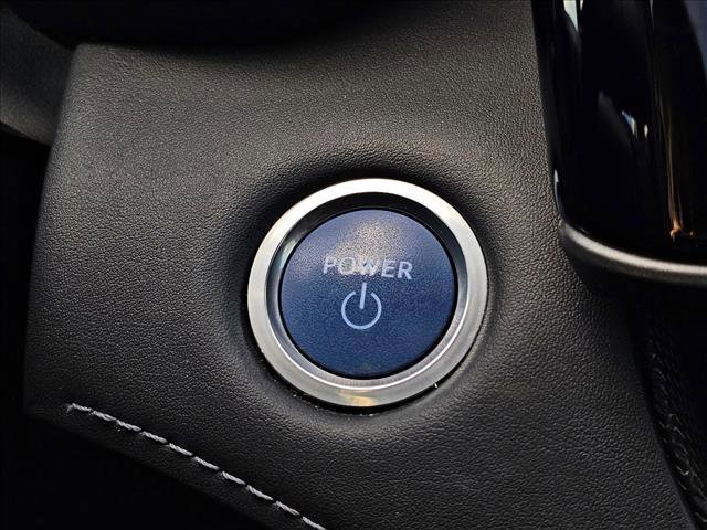 Used 2020 Toyota Highlander Limited image 25