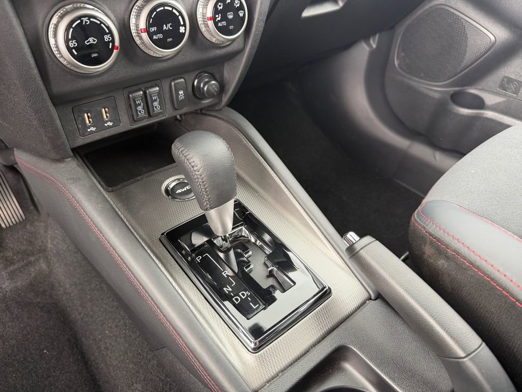 Used 2026 Mitsubishi Outlander Sport SE AWD/4WD image 10