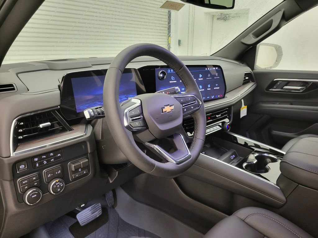 New 2026 Chevrolet Suburban LT w/ Comfort Package image 35