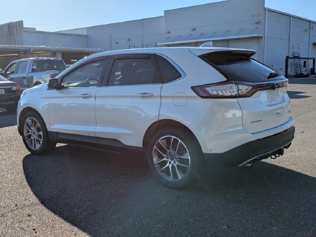 Used 2016 Ford Edge Titanium w/ Equipment Group 302A FWD image 5