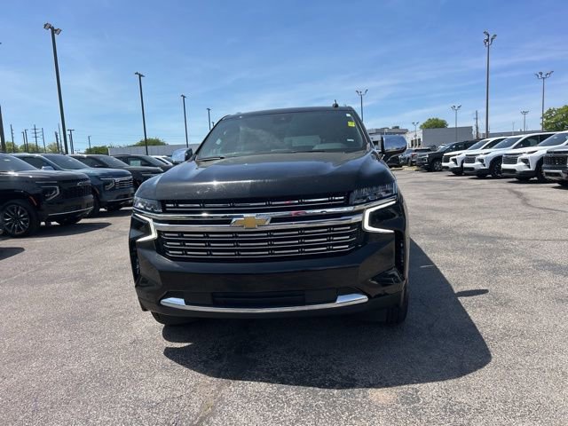 Used 2024 Chevrolet Suburban Premier image 8